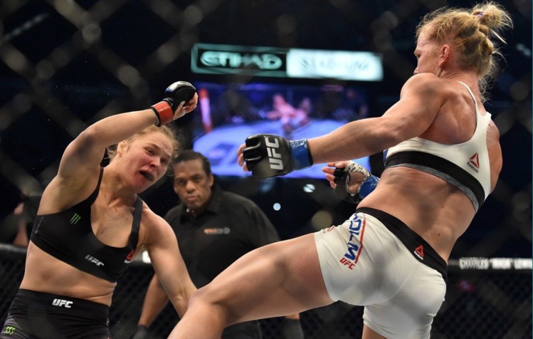 Ronda Rousey a concédé sa première défaite par KO lors de son 13e combat Ronda Rousey a concédé sa première défaite par KO lors de son 13e combat