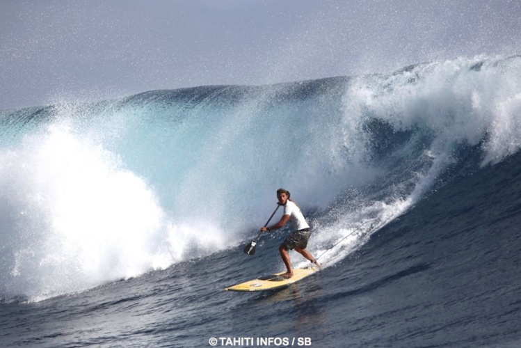 Caio Vaz, le Brésilien est le nouveau n°1 de la discipline, ici à Tahiti lors de la Sapinus Pro 2015 Caio Vaz, le Brésilien est le nouveau n°1 de la discipline, ici à Tahiti lors de la Sapinus Pro 2015