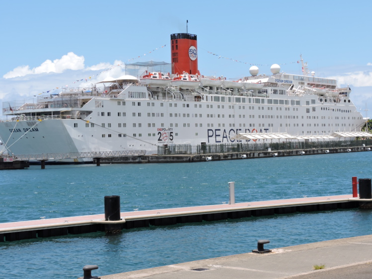 Le Peace Boat passera deux jours dans les eaux polynésiennes