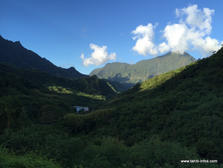 Le projet se résume dorénavant à la rénovation complète de la route d’accès au Relais de la Maroto, la création de sentiers de découverte et l’implantation d’un téléphérique dans la basse vallée.
