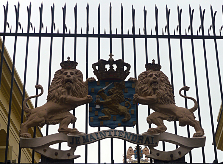 Les armes et la devise des Pays-Bas