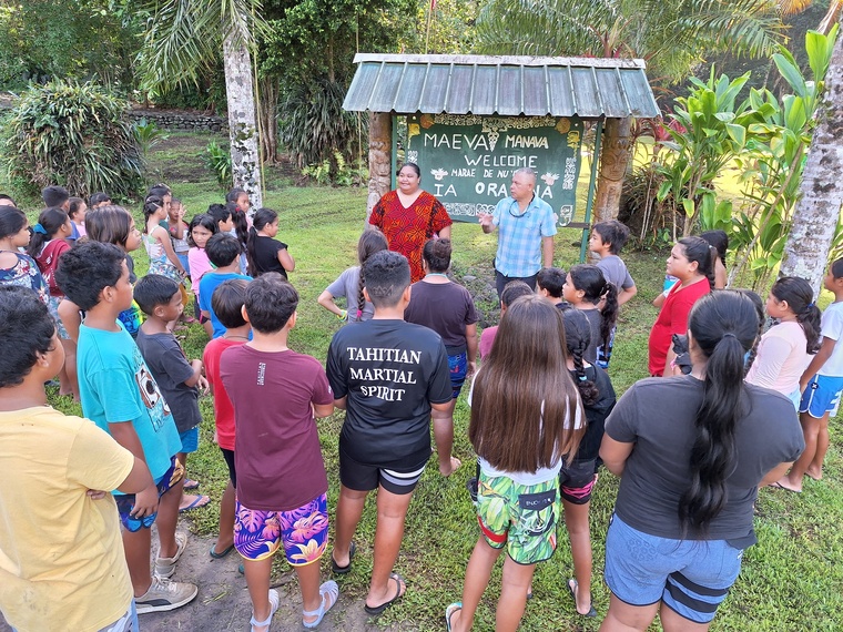 Deux classes de Faaone ont profité de ces temps d’échange. Deux classes de Faaone ont profité de ces temps d’échange.