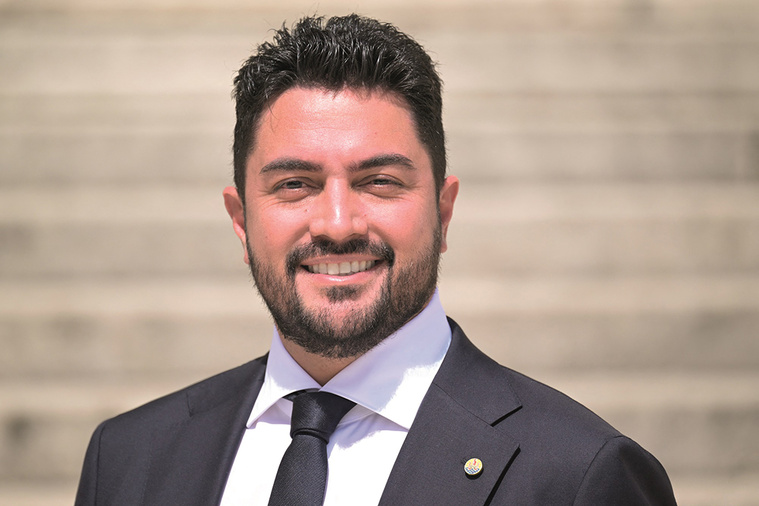 91 députés signent une résolution contre les ingérences de l’Azerbaïdjan 91 députés signent une résolution contre les ingérences de l’Azerbaïdjan