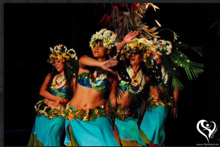 Hei Rurutu, photo Fabien Chin