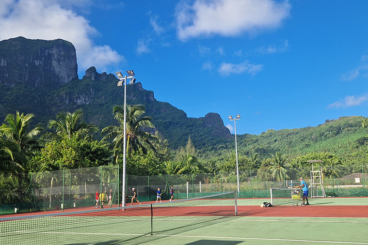 Le Tennis Club de Bora Bora : une équipe qui gagne Le Tennis Club de Bora Bora : une équipe qui gagne