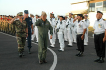 Militaires français et américains travaillent en partenariat dans le cadre de traités de coopération. Les échanges sont donc réguliers pour des exercices, des entretiens.