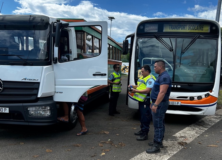 Trois chauffeurs de bus positifs aux stupéfiants Trois chauffeurs de bus positifs aux stupéfiants
