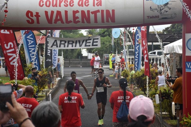 Les deux frères Tapatoa, vainqueurs de cette édition. Les deux frères Tapatoa, vainqueurs de cette édition.