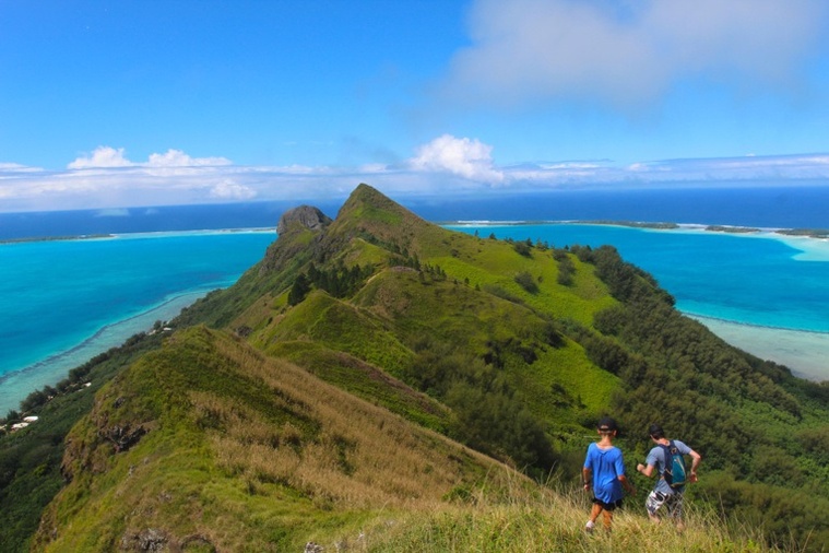 Un "camp famille" à Raivavae pour renforcer les liens familiaux Un "camp famille" à Raivavae pour renforcer les liens familiaux