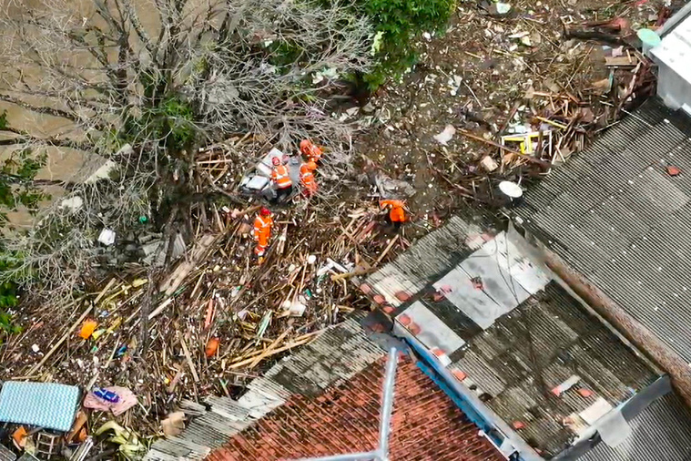 Handout / INDONESIAN NATIONAL SEARCH AND R / AFP Handout / INDONESIAN NATIONAL SEARCH AND R / AFP