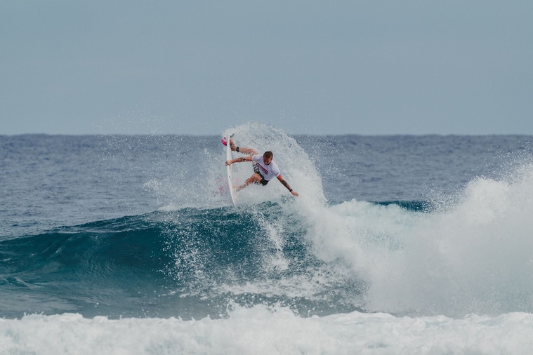 La vague de Avatoru a offert, encore une fois, de belles sensations aux compétiteurs. La vague de Avatoru a offert, encore une fois, de belles sensations aux compétiteurs.