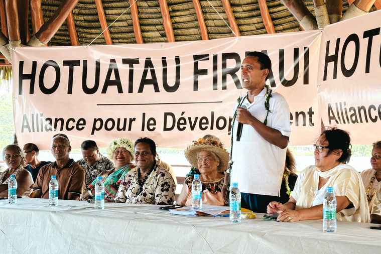 Tearii Alpha prend son envol politique et lance son parti Tearii Alpha prend son envol politique et lance son parti