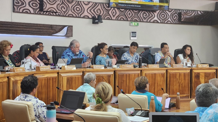 Le Pays ouvre une séance extraordinaire à l’assemblée Le Pays ouvre une séance extraordinaire à l’assemblée