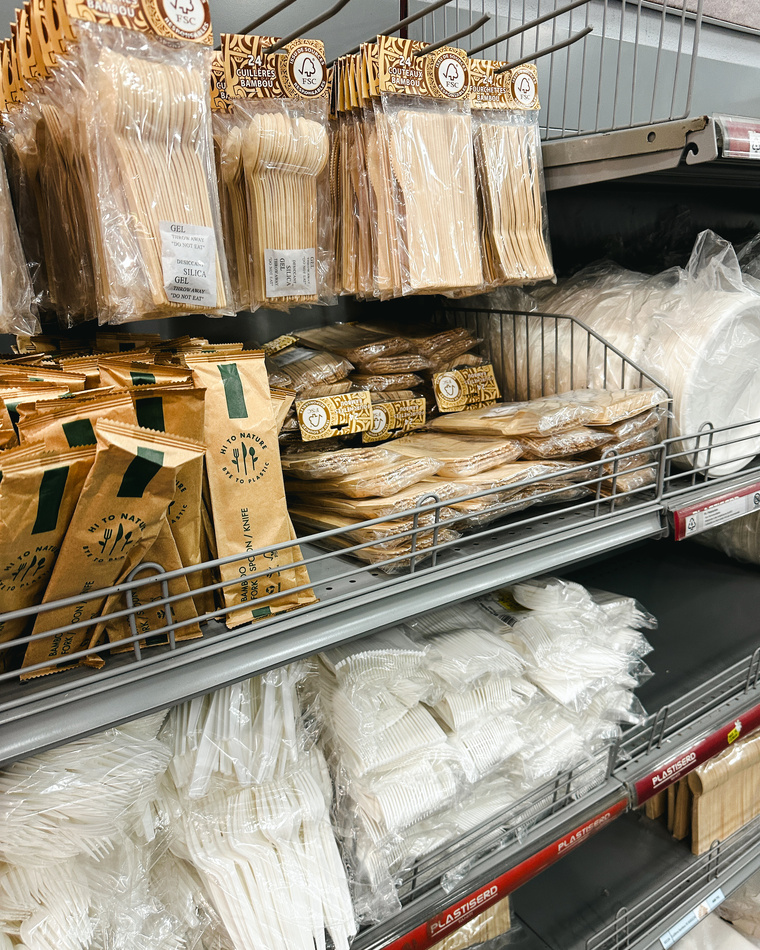 Sur les étalages des boutiques spécialisées, la transition se fait déjà sentir. Sur les étalages des boutiques spécialisées, la transition se fait déjà sentir.