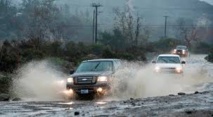 USA: La première grosse tempête causée par El Niño touche la Californie USA: La première grosse tempête causée par El Niño touche la Californie