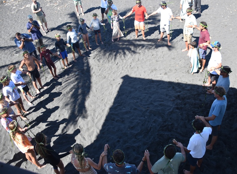 La cérémonie du nati à créé un lien fort entre tous les membres du projet La cérémonie du nati à créé un lien fort entre tous les membres du projet