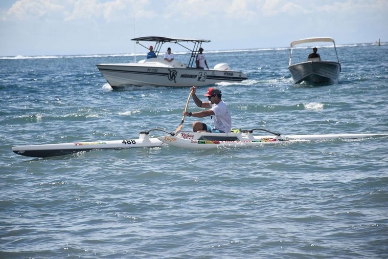 Hotu Poroi, grand vainqueur de la course seniors. Hotu Poroi, grand vainqueur de la course seniors.