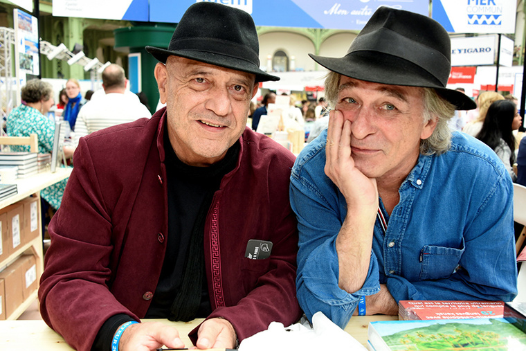 Patrice Guirao et Titouan Lamazou en dédicace. Patrice Guirao et Titouan Lamazou en dédicace.