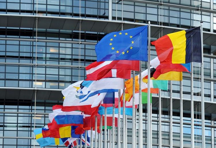 Choisissez un pays et un secteur économique pour l'échange entreprenarial européen