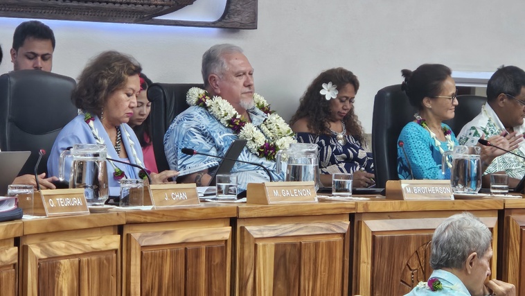 Des élus s'inquiètent du traitement des cancers au Fenua Des élus s'inquiètent du traitement des cancers au Fenua