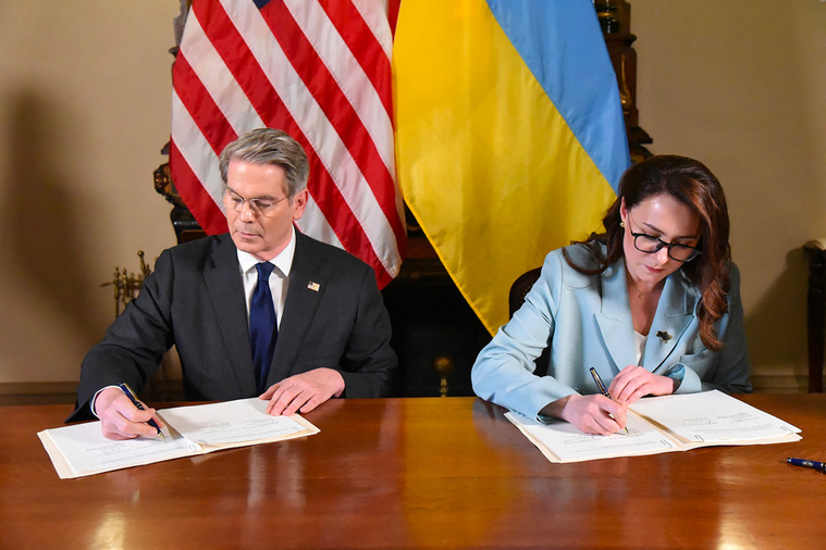 Crédit Handout / Facebook / @yulia.svyrydenko / AFP Crédit Handout / Facebook / @yulia.svyrydenko / AFP