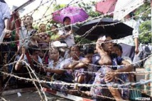 La Birmanie libère une trentaine de prisonniers d'opinion dont un Néo-Zélandais La Birmanie libère une trentaine de prisonniers d'opinion dont un Néo-Zélandais