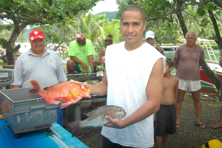 Steeve Tetuanui reste un grand favori aussi pour ce championnat. déjà champion de Polynésie en individuel, il a été présent sur chaque podium ces deux dernières années. Steeve Tetuanui reste un grand favori aussi pour ce championnat. déjà champion de Polynésie en individuel, il a été présent sur chaque podium ces deux dernières années.