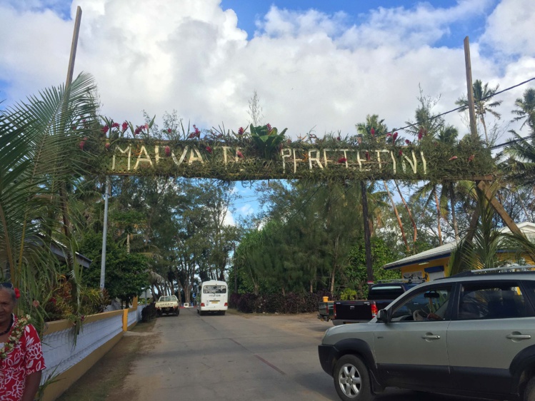 Le président Fritch en tournée aux Australes Le président Fritch en tournée aux Australes