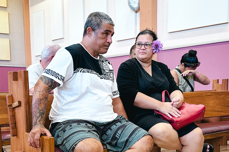 Coupable d'avoir soigné son fils épileptique au cannabis mais dispensé de peine Coupable d'avoir soigné son fils épileptique au cannabis mais dispensé de peine