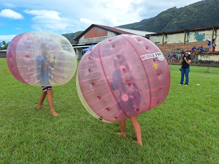 L’humour, une autre approche pour sortir de sa bulle. L’humour, une autre approche pour sortir de sa bulle.