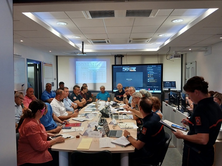 Exercice Tsunami aux Marquises Exercice Tsunami aux Marquises