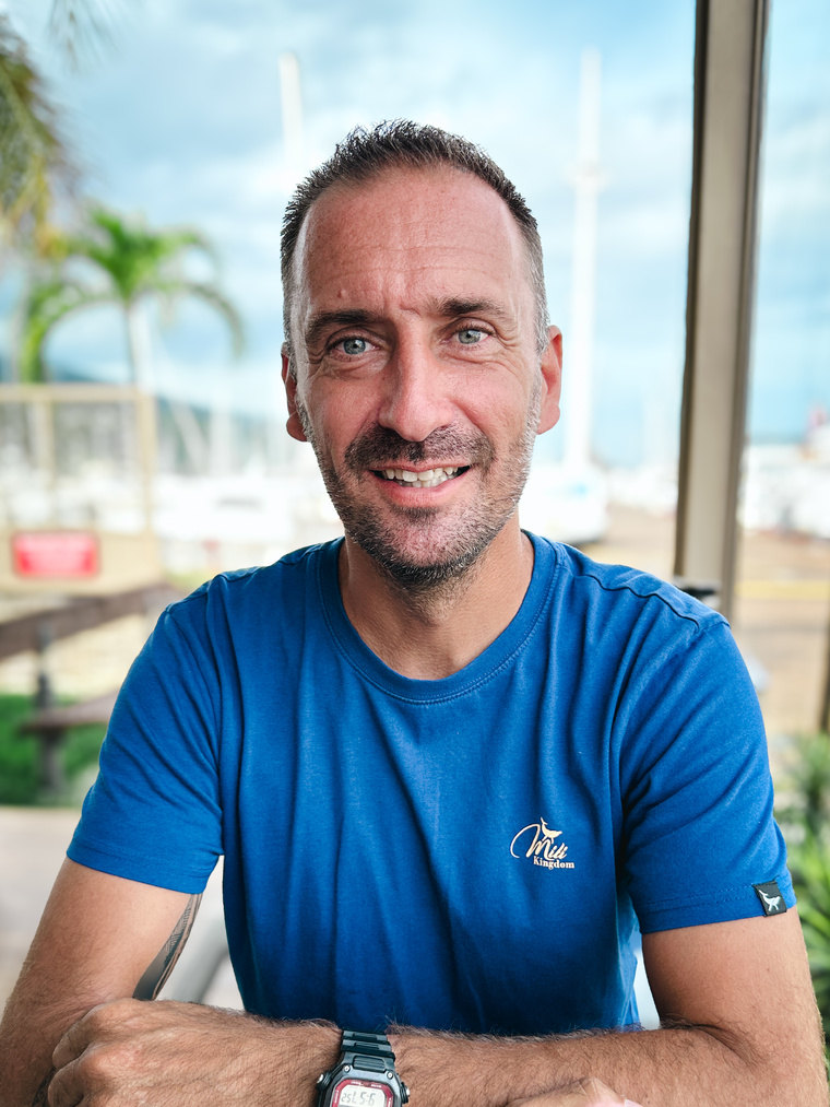 Si cette semaine est dédiée aux océans, pour Julien Anton, l'océan devrait être célébré 365 jours par an. La passion, évidemment. Si cette semaine est dédiée aux océans, pour Julien Anton, l'océan devrait être célébré 365 jours par an. La passion, évidemment.