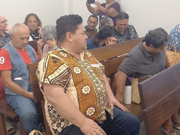 Le maire et le conseil municipal de Mahina relaxés Le maire et le conseil municipal de Mahina relaxés