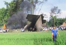 Indonésie: un avion militaire s'écrase à Java, trois morts