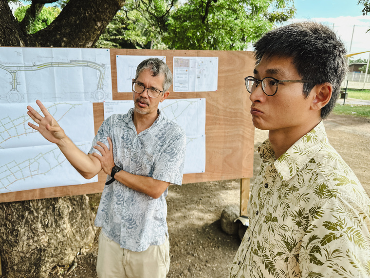 Ce mardi, les travaux ont été officiellement lancés par le ministre des Grands travaux, Jordy Chan, et le chef de l'arrondissement infrastructure de l'équipement, Marc Pasquier. Ce mardi, les travaux ont été officiellement lancés par le ministre des Grands travaux, Jordy Chan, et le chef de l'arrondissement infrastructure de l'équipement, Marc Pasquier.