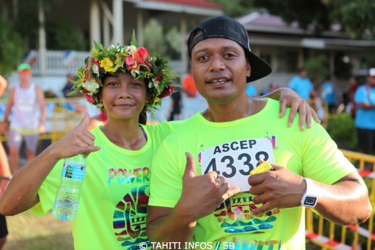 Il fallait participer à deux et arriver main dans la main Il fallait participer à deux et arriver main dans la main