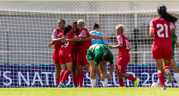 L’équipe de Tahiti a réussi à revenir au score en deuxième mi-temps. L’équipe de Tahiti a réussi à revenir au score en deuxième mi-temps.