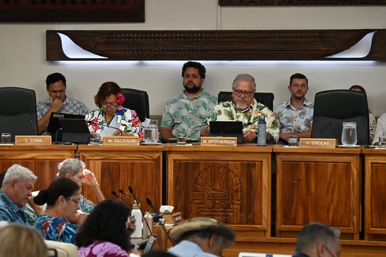Le rapport de la mission d’information sur le mouillage des bateaux de plaisance a été présenté devant l’assemblée de la Polynésie française. Le rapport de la mission d’information sur le mouillage des bateaux de plaisance a été présenté devant l’assemblée de la Polynésie française.