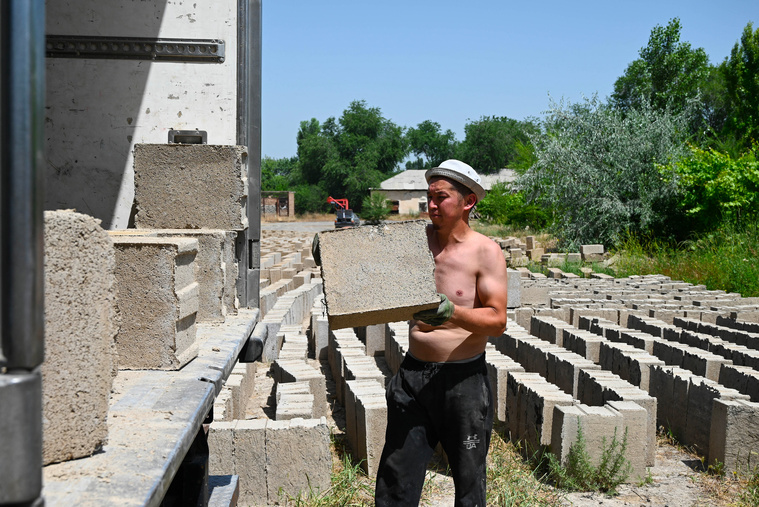 Guliza Urustambek kyzy / AFP Guliza Urustambek kyzy / AFP