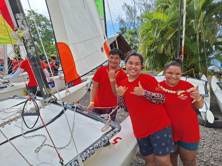 Les habitués transmettent leur savoir-faire aux nouveaux. Les habitués transmettent leur savoir-faire aux nouveaux.