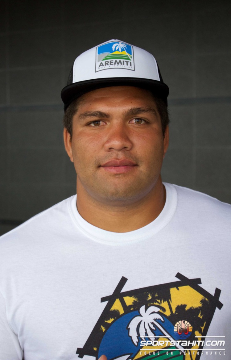 Henri Burns, combattant pluri disciplinaire Henri Burns, combattant pluri disciplinaire