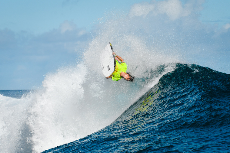 Nicolas Capony, intraitable en bodyboard, a remporté cette étape de Teahupo'o avec la manière ! Nicolas Capony, intraitable en bodyboard, a remporté cette étape de Teahupo'o avec la manière !