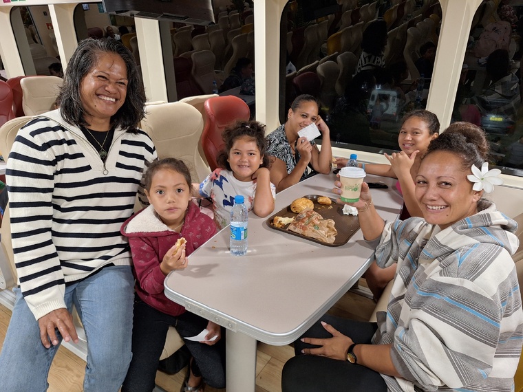 Un centre de vacances a profité de l’événement pour mettre le cap sur Papeete.