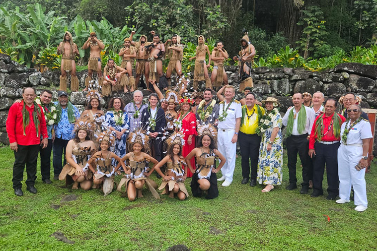 Les Marquises réaffirment leur attachement à la France Les Marquises réaffirment leur attachement à la France