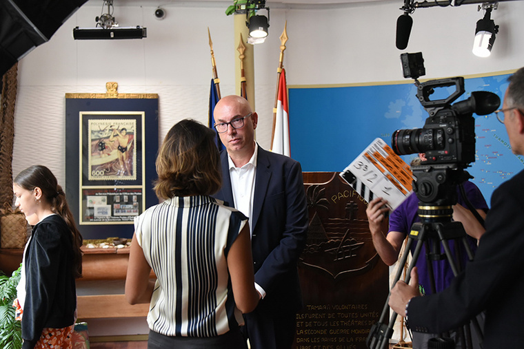 Enfants fa’a’amu : silence, ça tourne ! Enfants fa’a’amu : silence, ça tourne !