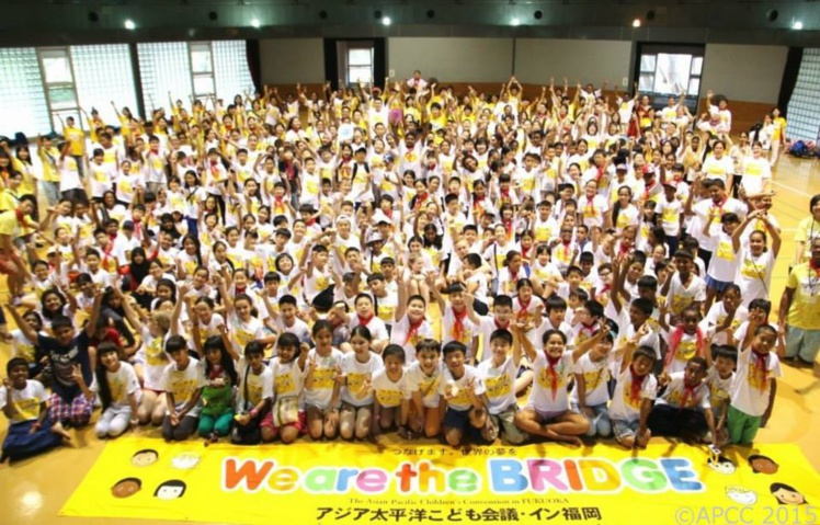 Toutes les délégations réunies durant le camp d'échange. Toutes les délégations réunies durant le camp d'échange.