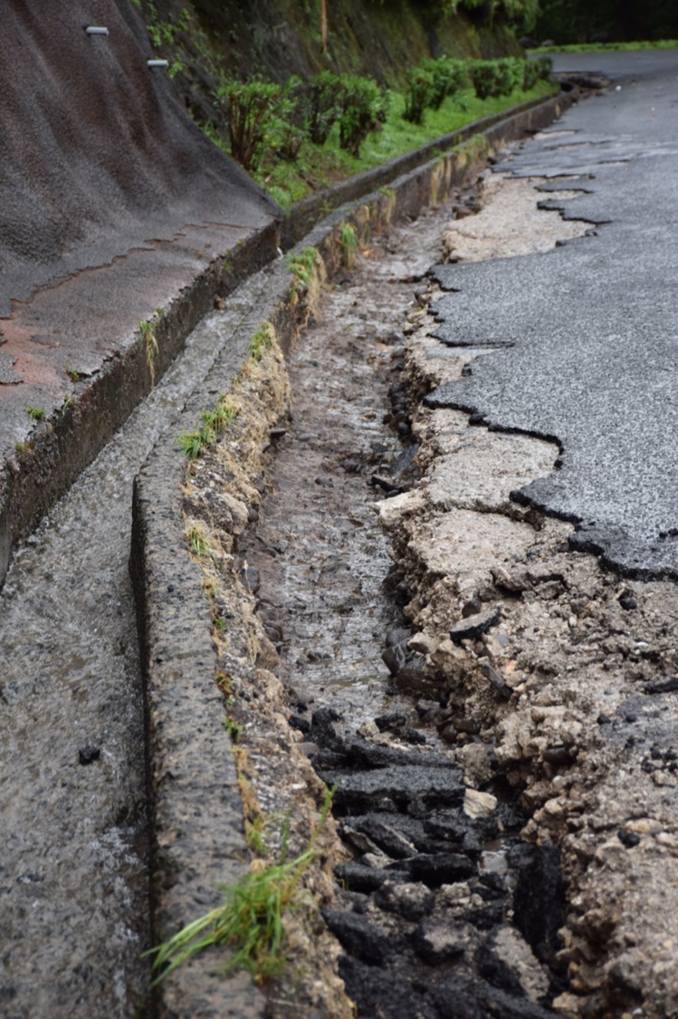 Intempéries : la route de Erima reste déviée Intempéries : la route de Erima reste déviée