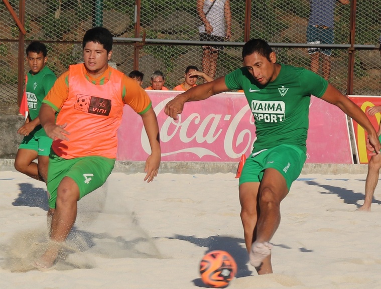 Green Warriors a fait la différence dans le 3e tiers-temps pour battre (8-5) Aito Puns. Green Warriors a fait la différence dans le 3e tiers-temps pour battre (8-5) Aito Puns.