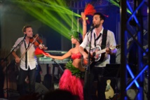 Danse tahitienne et musique celtique : mélange inatendu ! Danse tahitienne et musique celtique : mélange inatendu !