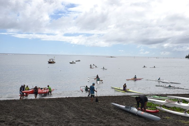 Toute la délégation tahitienne de va’a s’est réunie pour préparer les championnats du monde longue distance.